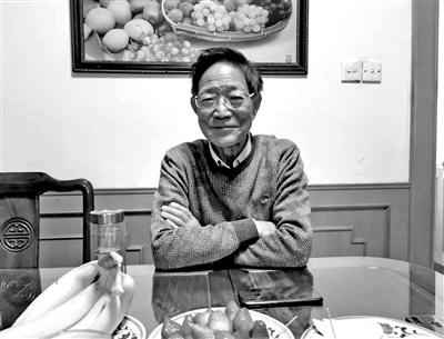  77岁教授捐出毕生积蓄8208万：科研事业得后继有人